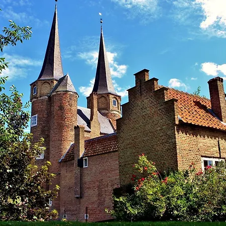 Luxury Delft
