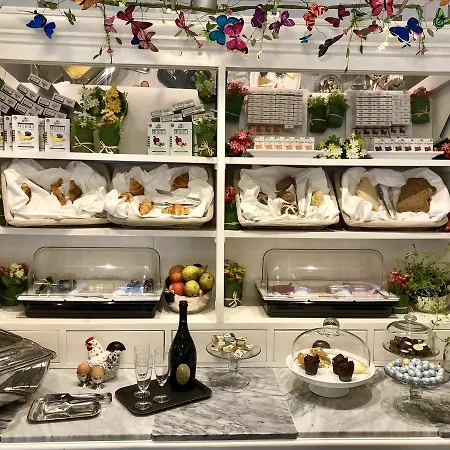 Luxury Delft